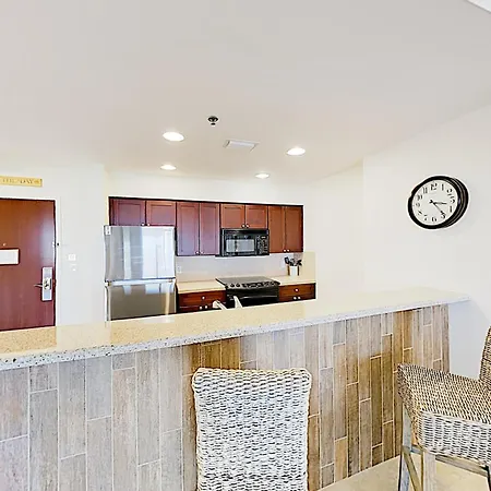Luau Condos II Destin Room photo